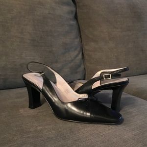Liz Claiborne Size 6.5